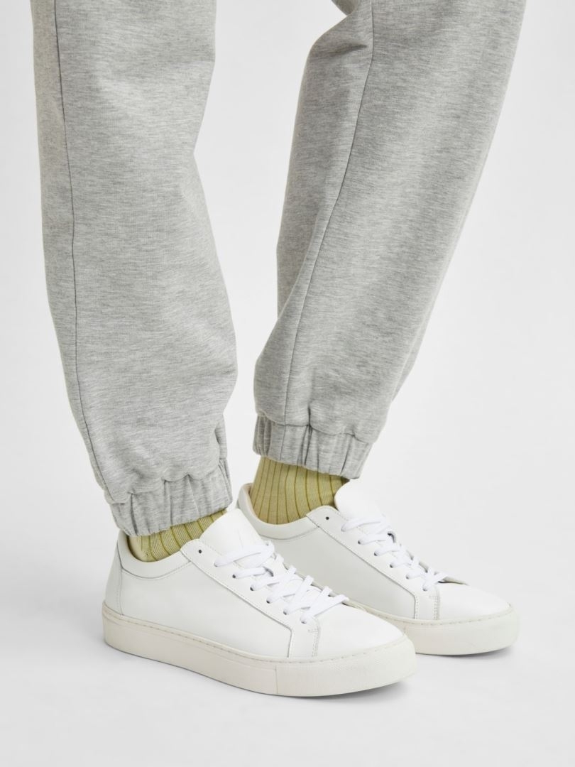 Sneakers van Selected Femme voor dames ™ Noir