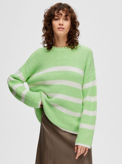Bloomie LS Knit O-neck