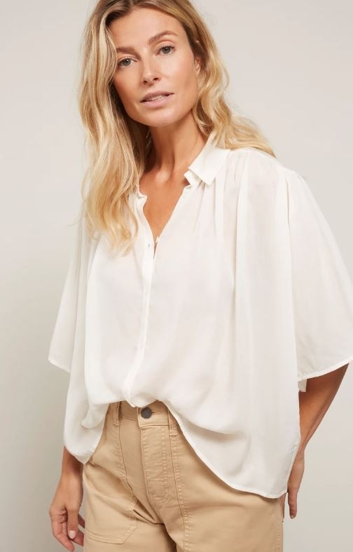 Woven Oversized Pleated Blouse