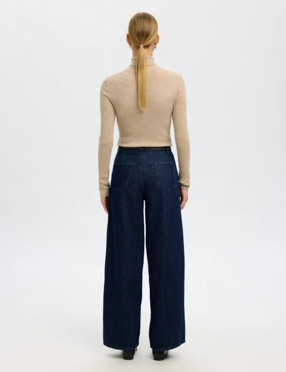 Extra Wide Mella Bora HW Jeans