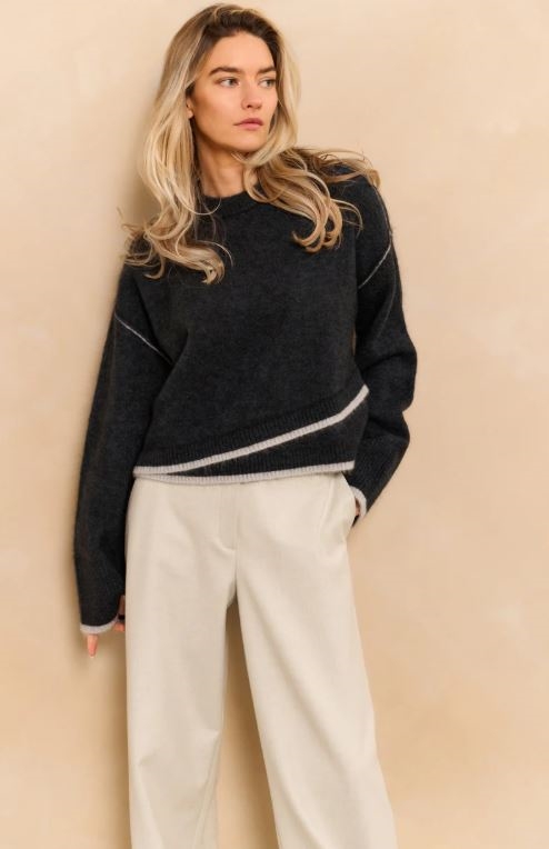 Knitted Sweater With Contrasting Lines