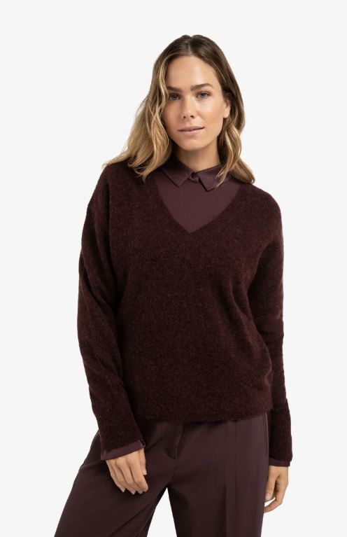 Soft V-Neck Sweater With Long Sleeves