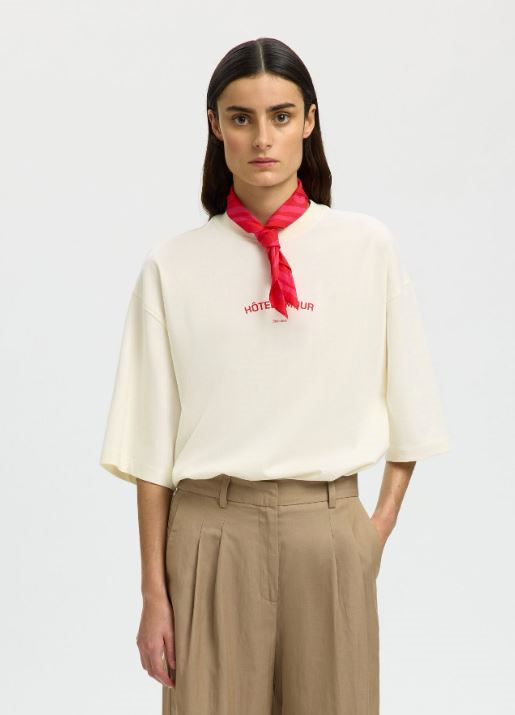 Boxy Lia SS Hotel Amour Tee