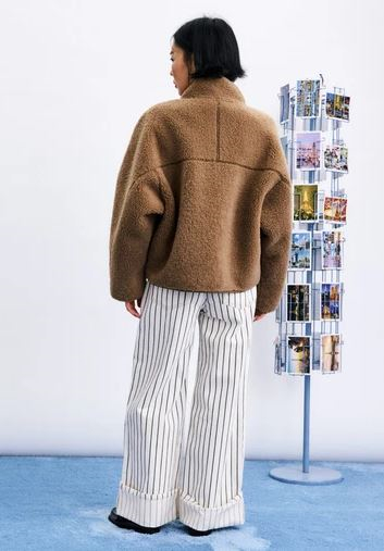 Cauldron manteau